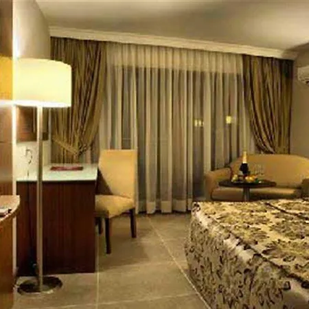 Hotell Temple Miletos 2*
