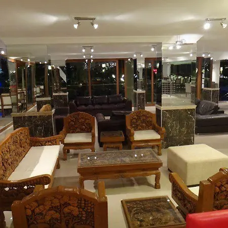 Temple Miletos Hotell 2*