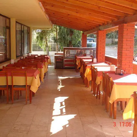 米利图斯寺spa酒店 2*