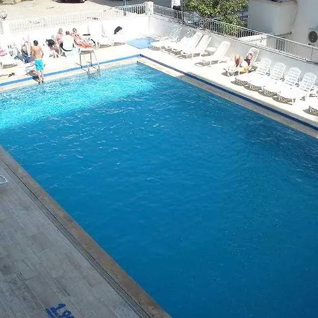 米利图斯寺spa酒店 2*