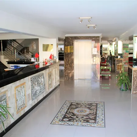 米利图斯寺spa酒店 2*