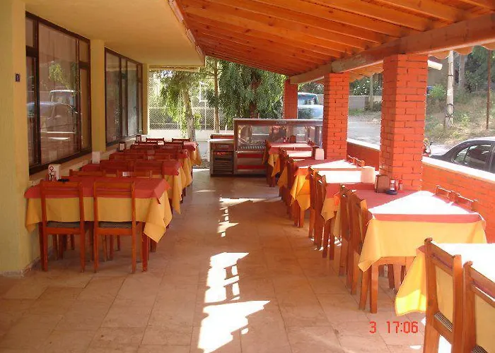 Temple Miletos 2*